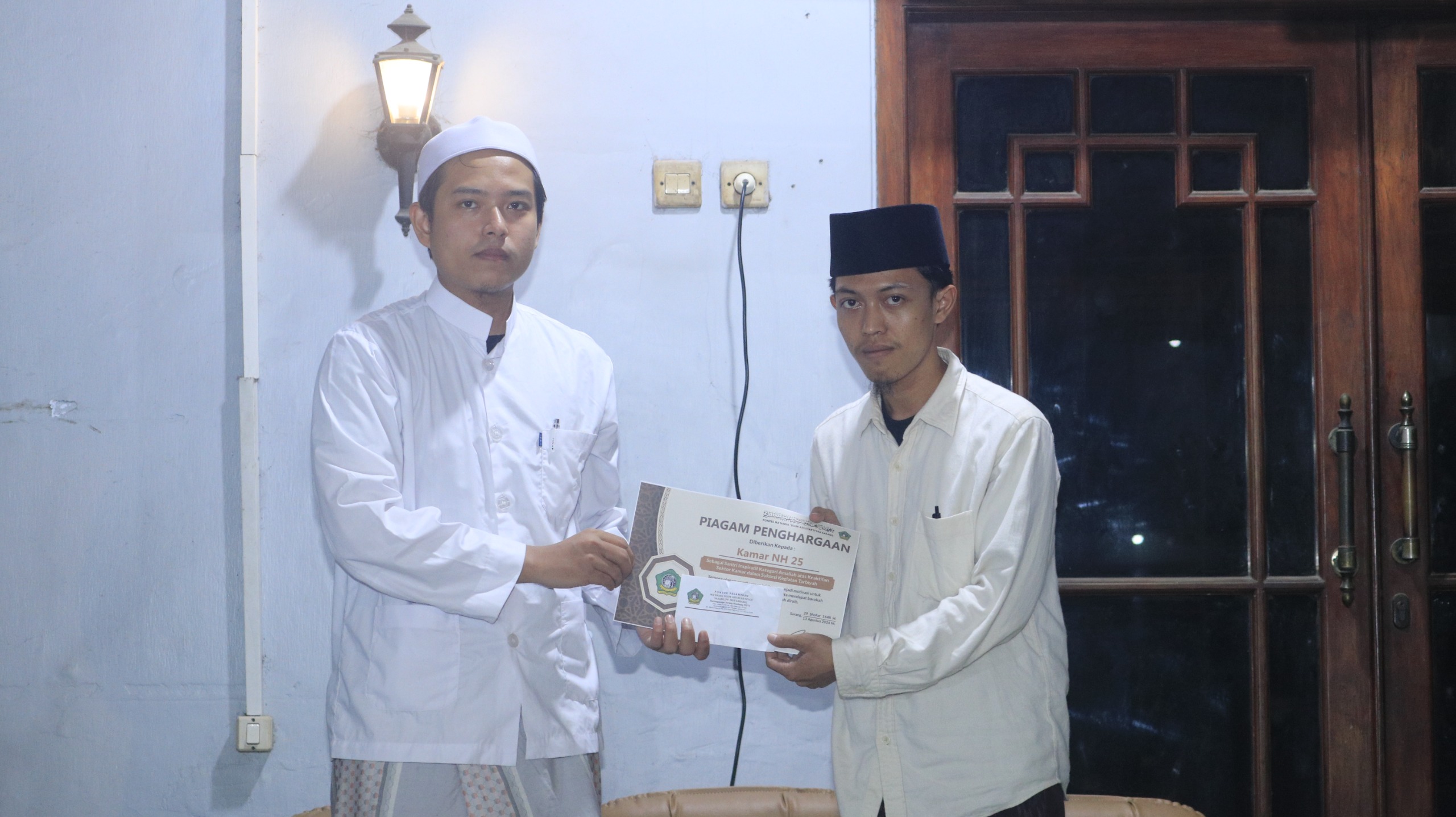 Penyerahan Penghargaan Kategori Lainnya
